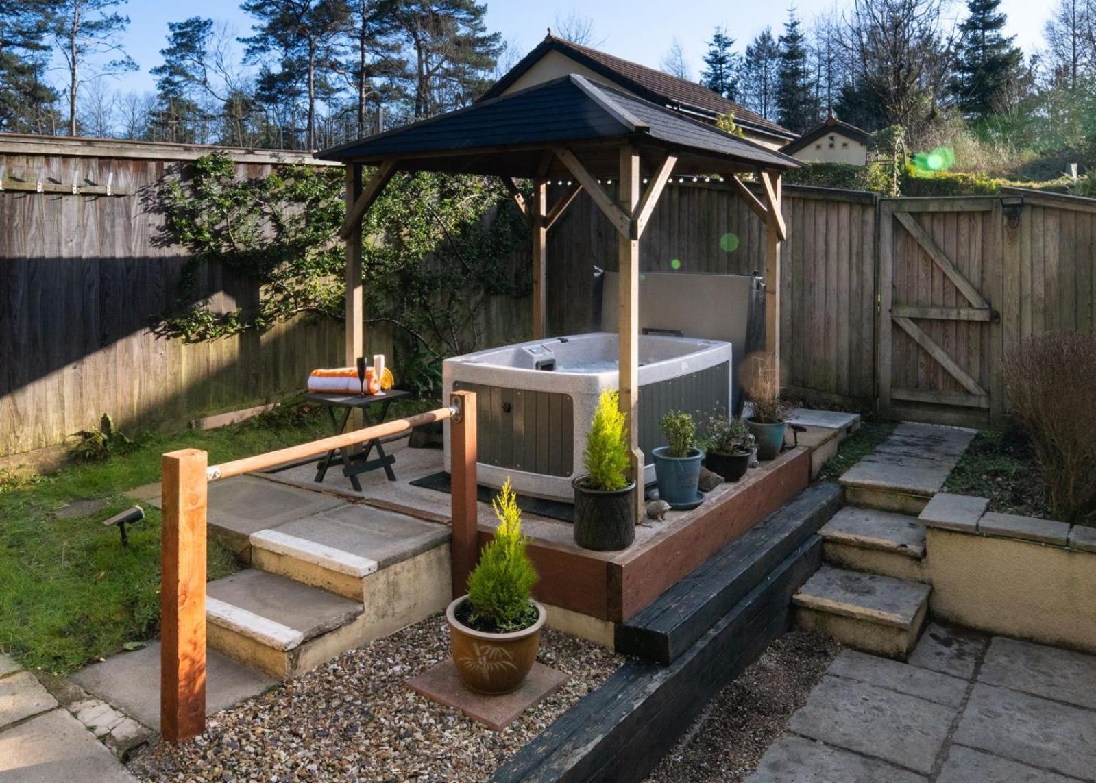 The Retreat, Own Hot Tub, Romantic Escape, Near Lyme Regis Exteriör bild